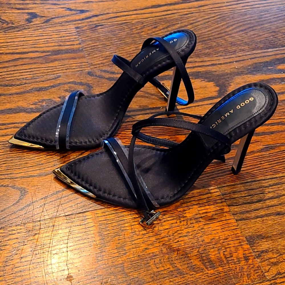 Good American strappy heel